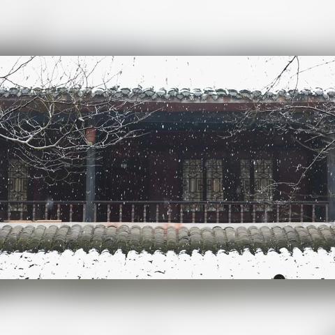 灵山今日预报,大雨将至,请关注实时更新,做好防范准备。