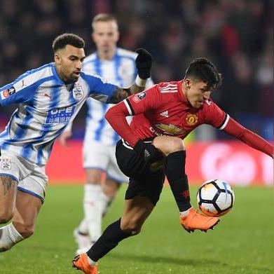 切尔西传奇前锋,罗纳尔迪尼奥与德罗巴等巨星辉煌历程回顾