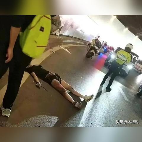 社会网红车祸现场惊险,呼吁文明驾驶珍视生命,事故调查进行中