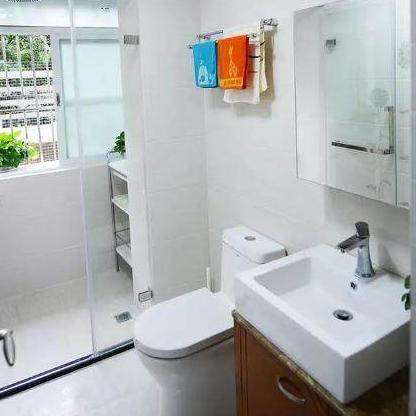 福州浴室柜最新款大全哪家好,福州整体淋浴房哪里买?