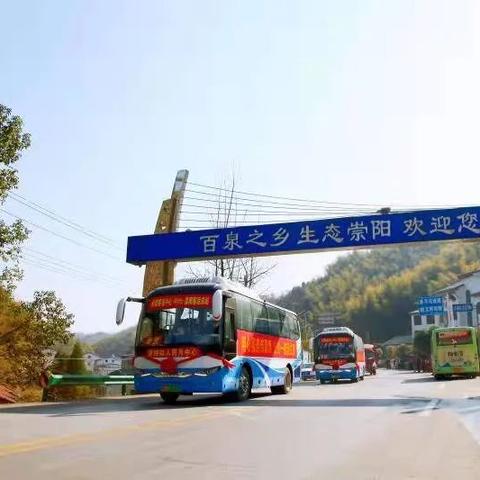 崇阳公交车起火事故最新进展,原因调查中,紧急救援进行中